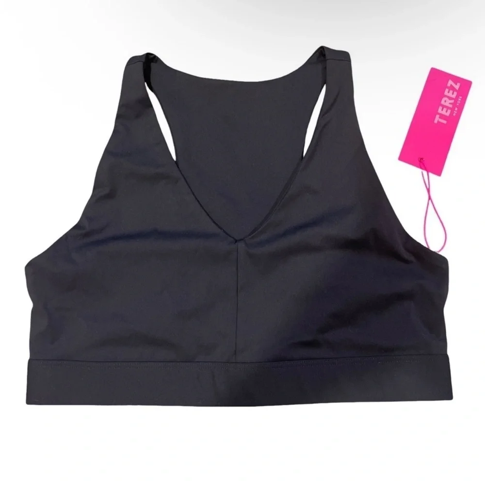 TEREZ NWT Black V-Neck Sports Bra 🖤 Size Small 🖤